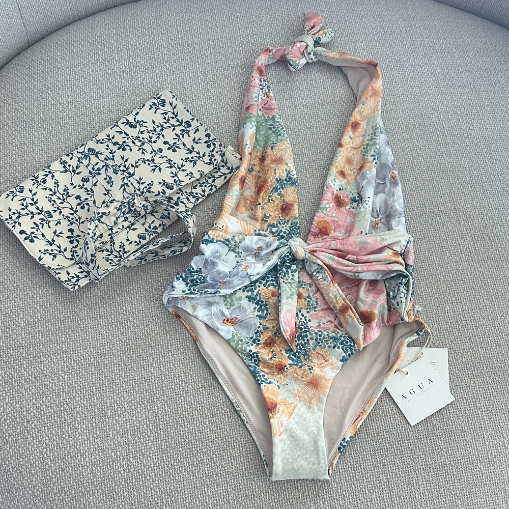 BNNW Agua Bendita Floral Swimsuit